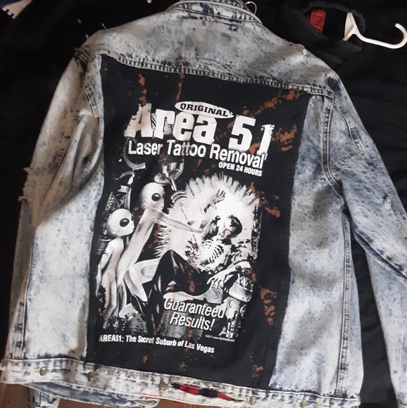 Upcoming!Quick update showing a few of the pieces to be photographed on the 15th - Picture 3 of 16